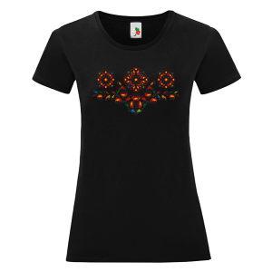 Черна дамска тениска с народни мотиви- Букет елбетици. 