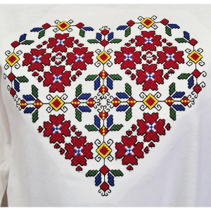 Дамска бяла блуза с бродерия - Сърце